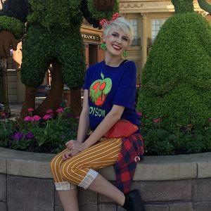 Meet your Posher, Kristin